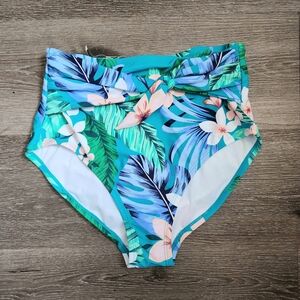 Kona Sol High Waist Bottom Size M